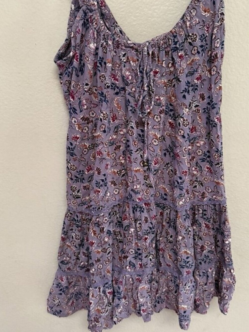 Floral Blouse w/ Open Back Size L - Picture 2 of 3